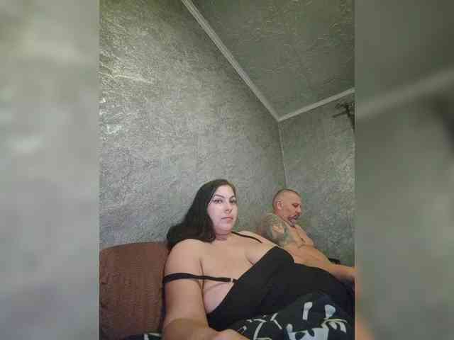 Cleopatra1990 webcam