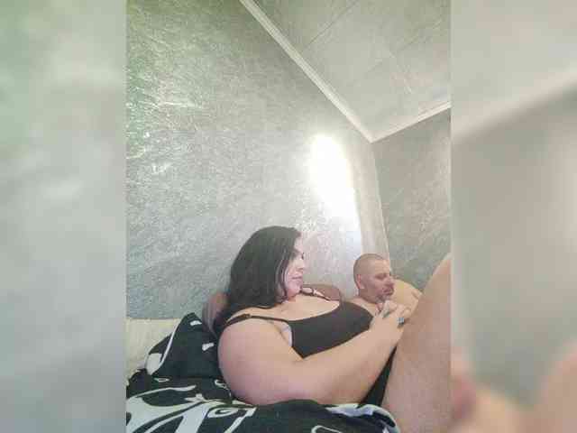 Cleopatra1990 webcam