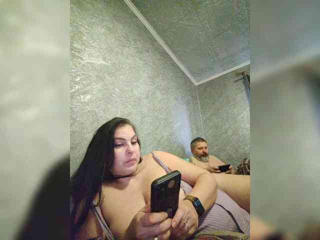 Cleopatra1990 webcam