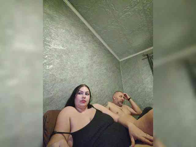 Cleopatra1990 webcam