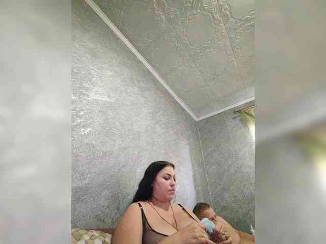 Cleopatra1990 webcam