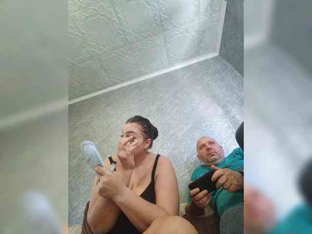 Cleopatra1990 webcam