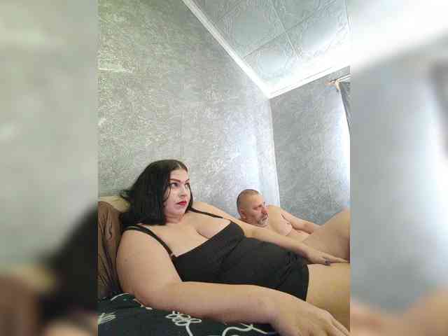 Cleopatra1990 webcam