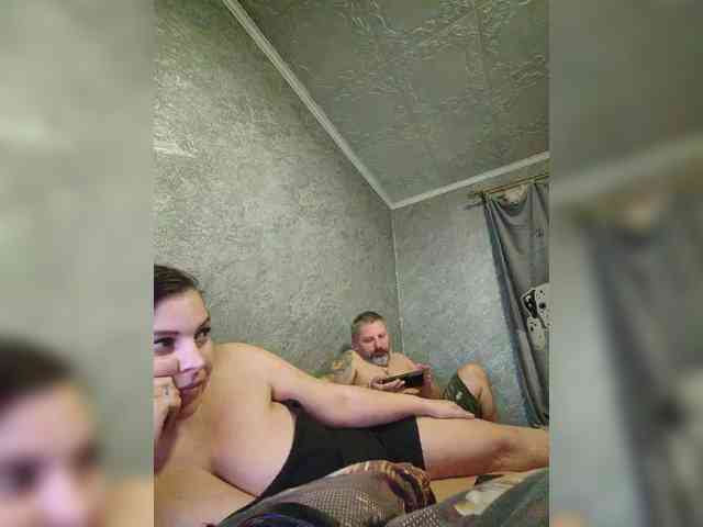 Cleopatra1990 webcam