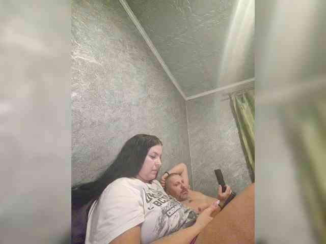 Cleopatra1990 webcam