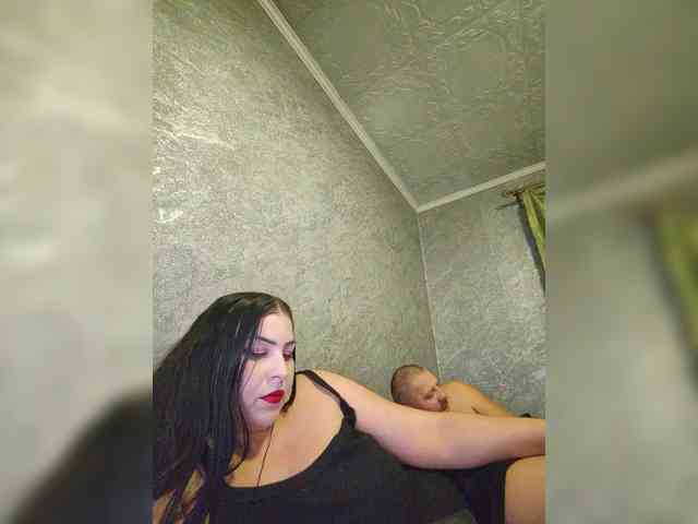 Cleopatra1990 webcam