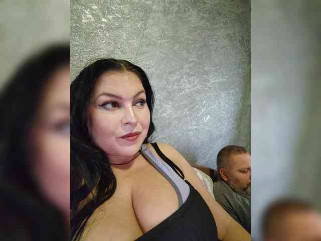 Cleopatra1990 webcam