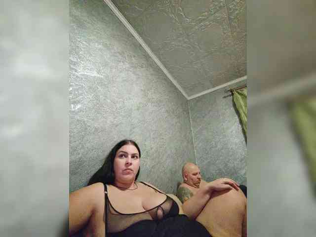 kissmabont Live Webcam on BongaCams