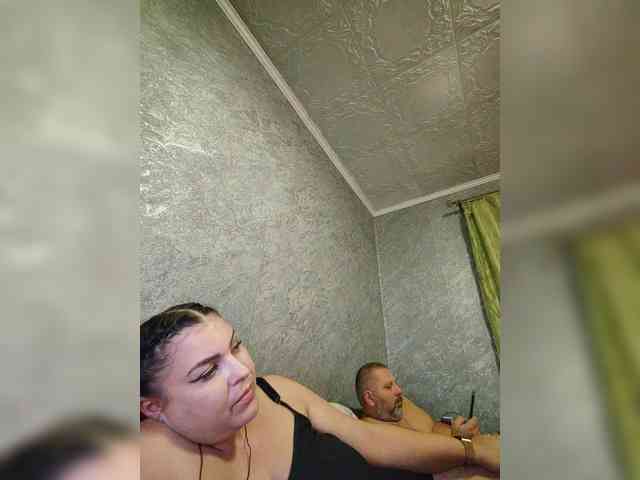 Cleopatra1990 webcam