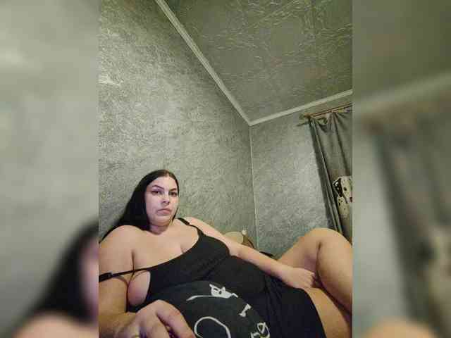 Cleopatra1990 webcam