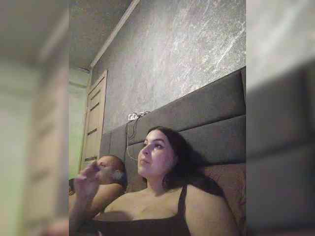 Cleopatra1990 webcam