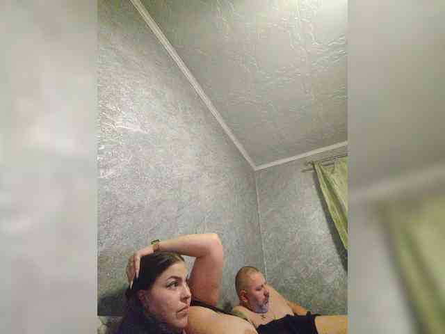 Cleopatra1990 webcam