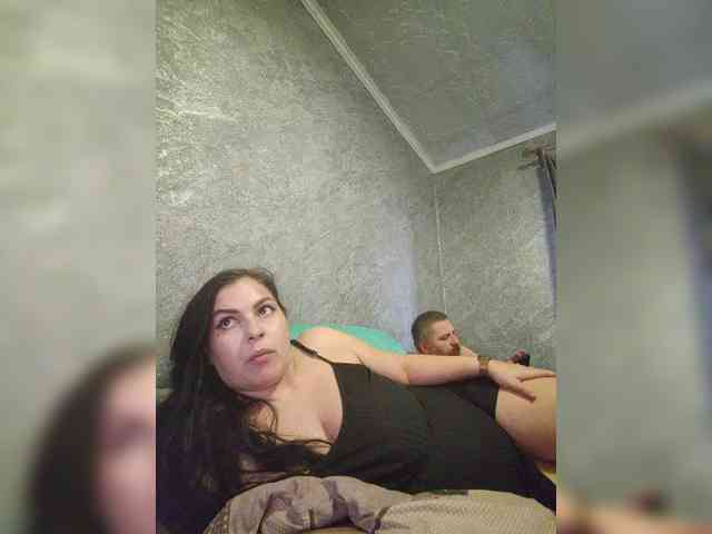 Cleopatra1990 webcam