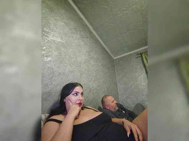 Cleopatra1990 webcam