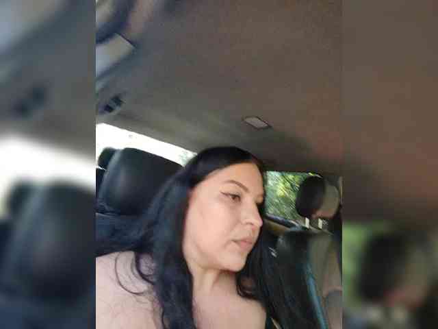 Cleopatra1990 webcam