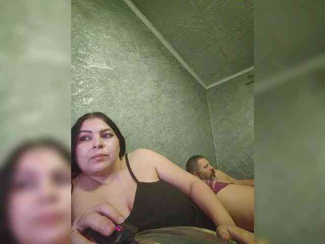 Cleopatra1990 webcam