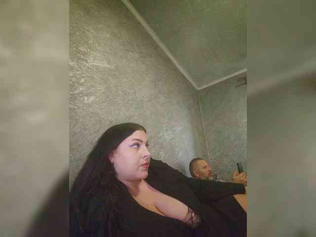 Cleopatra1990 webcam