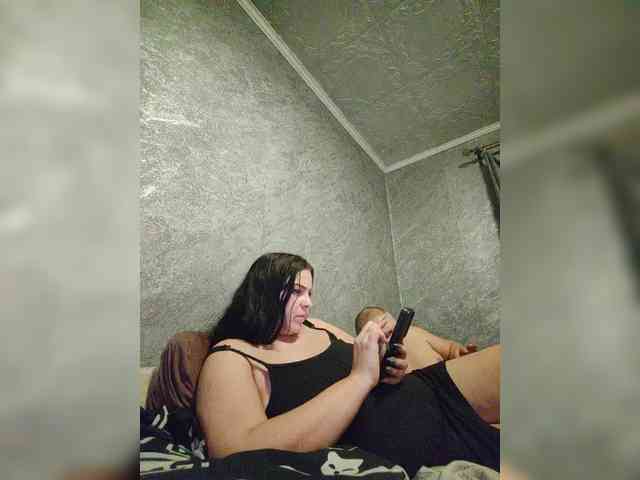 Cleopatra1990 webcam