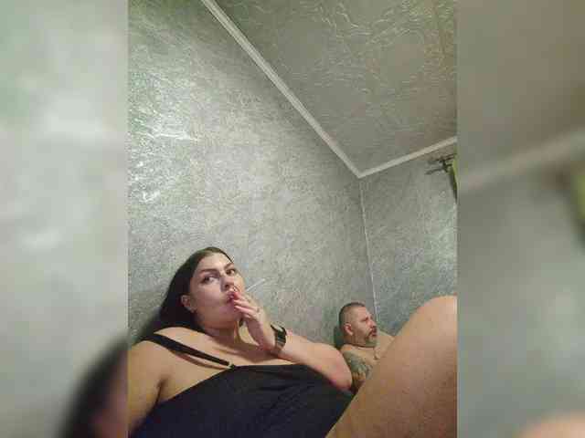 Cleopatra1990 webcam