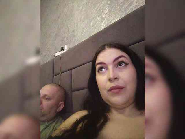 Cleopatra1990 webcam