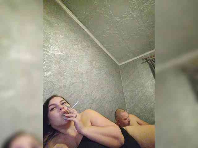 Cleopatra1990 webcam