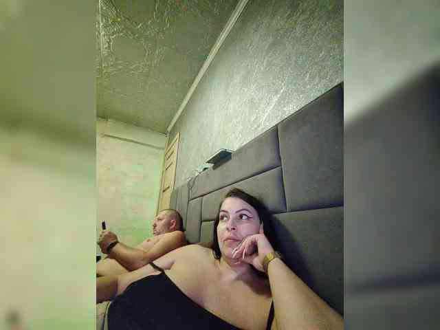 Cleopatra1990 webcam