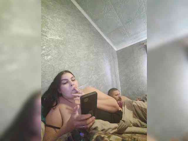 Cleopatra1990 webcam