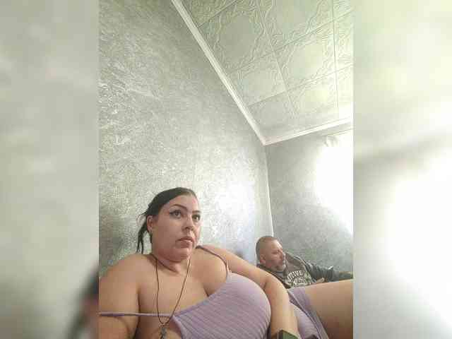 Cleopatra1990 webcam