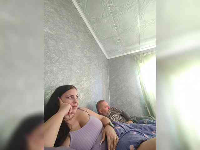 Cleopatra1990 webcam