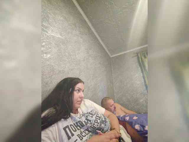 Cleopatra1990 webcam