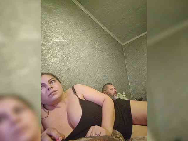 Cleopatra1990 webcam