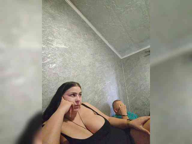 Cleopatra1990 webcam