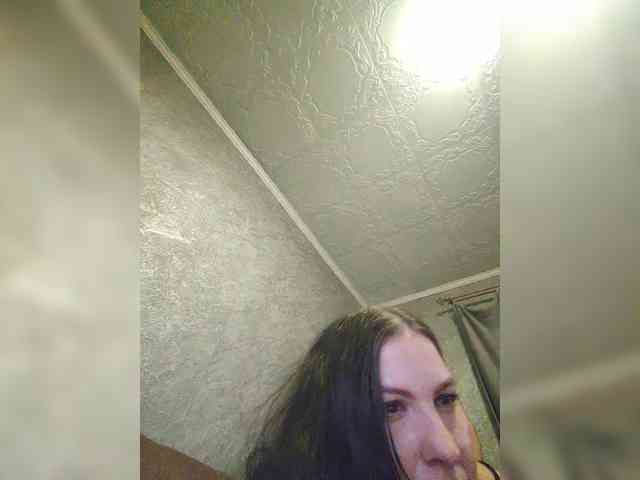 Cleopatra1990 webcam