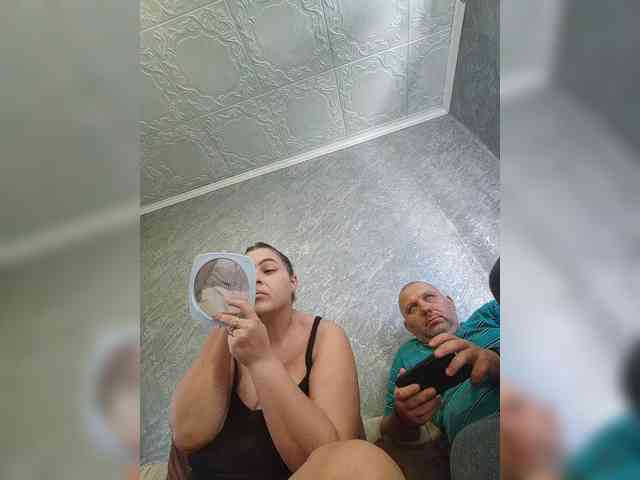 Cleopatra1990 webcam