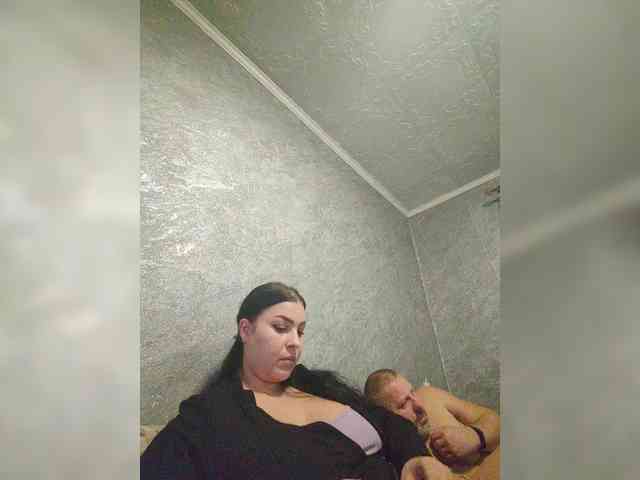 Cleopatra1990 webcam