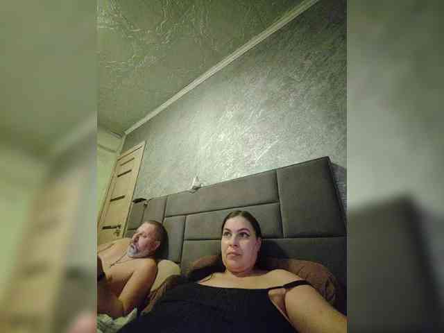 Cleopatra1990 webcam