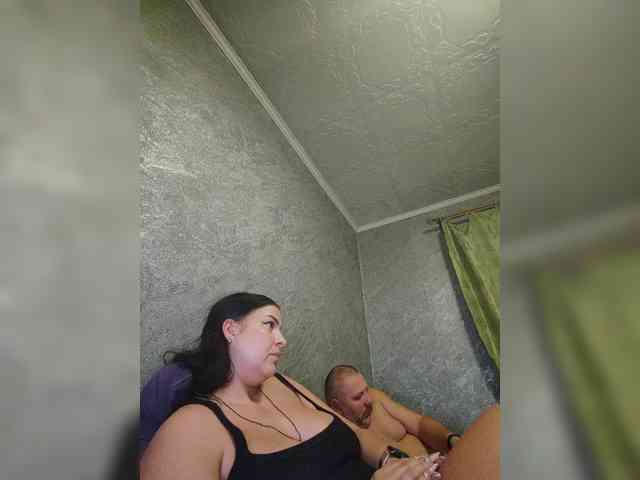 Cleopatra1990 webcam