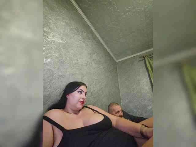 Cleopatra1990 webcam