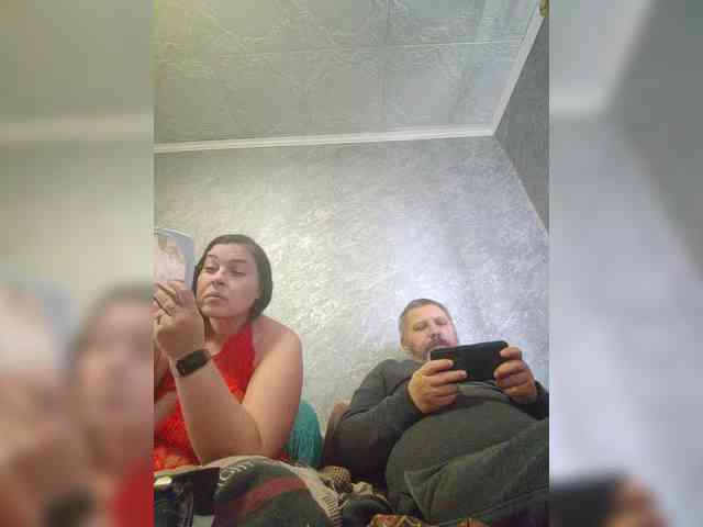 Cleopatra1990 webcam