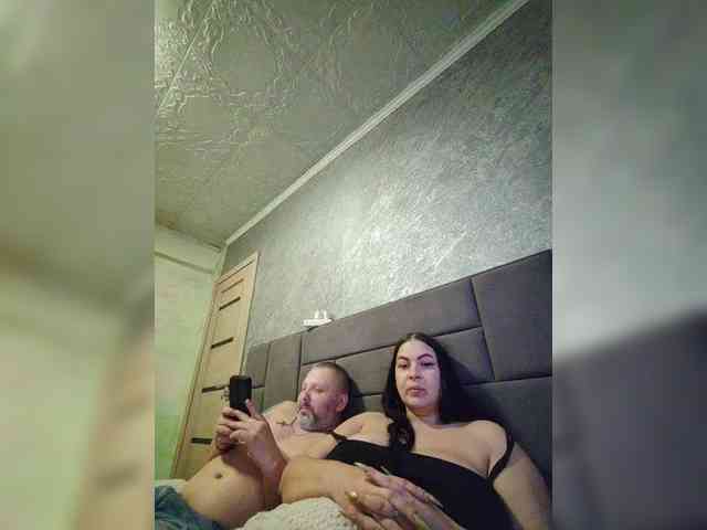 Cleopatra1990 webcam