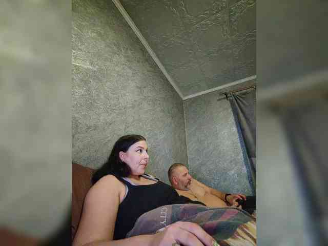 Cleopatra1990 webcam