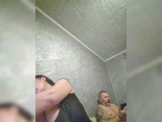 Cleopatra1990 webcam