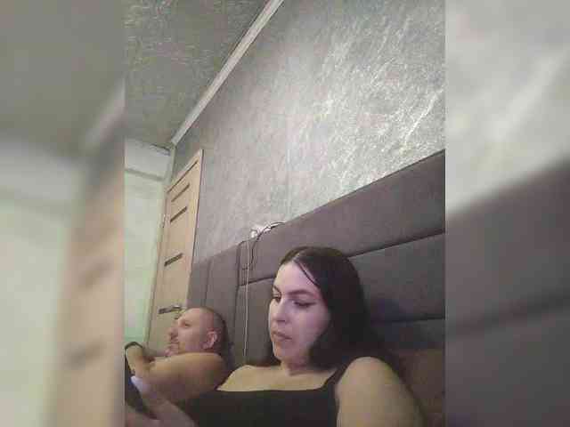 Cleopatra1990 webcam