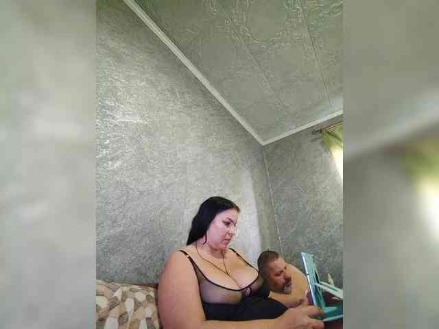 Cleopatra1990 webcam