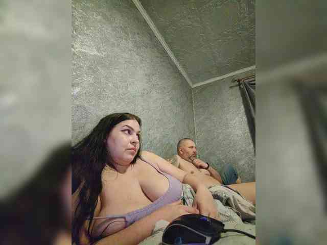 Cleopatra1990 webcam