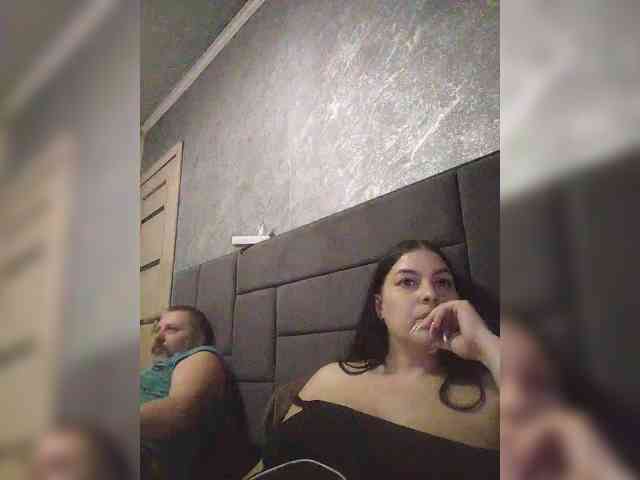 Cleopatra1990 webcam