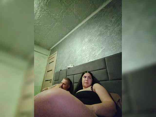 Cleopatra1990 webcam