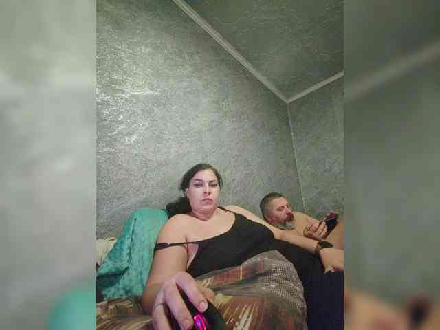 Cleopatra1990 webcam