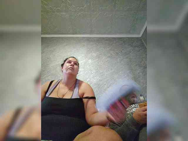 Cleopatra1990 webcam