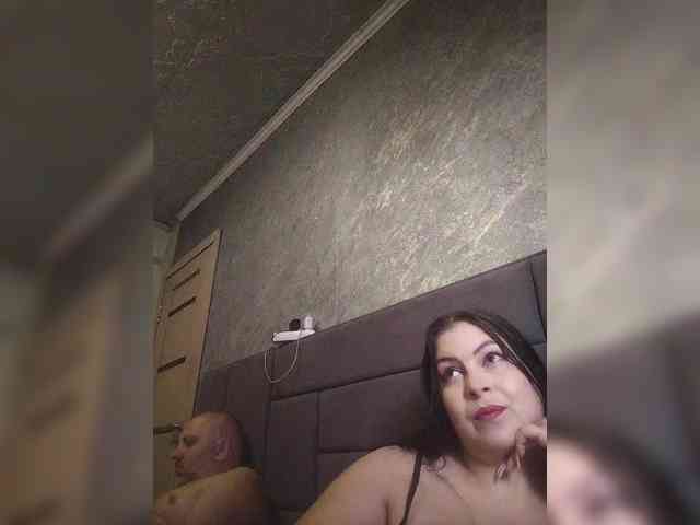 Cleopatra1990 webcam